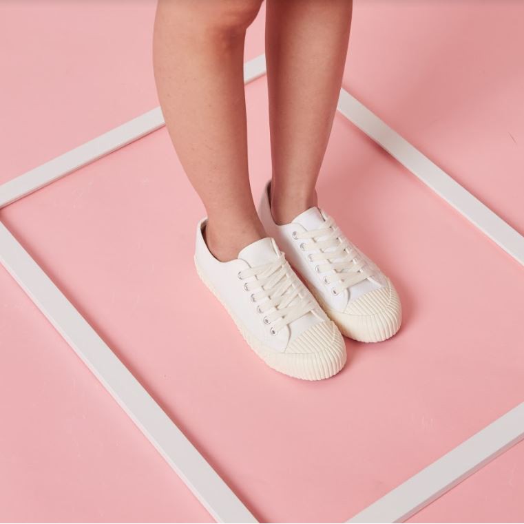 ☃☋🌟 ฟรีค่าส่ง 🌟 Kim&Co. รองเท้าผ้าใบ รุ่น KF005W มี 7 สี