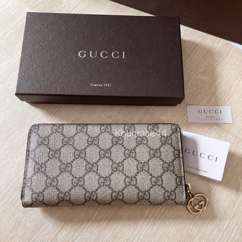 Gucci  Zippy wallet กระเป๋าสตางค์ Gucci ของแท้ 💯 % มือ 2