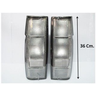 Big M Tail Light Rear Lamp เสื้อไฟท้าย NISSAN BIG-M D21 1 คู่