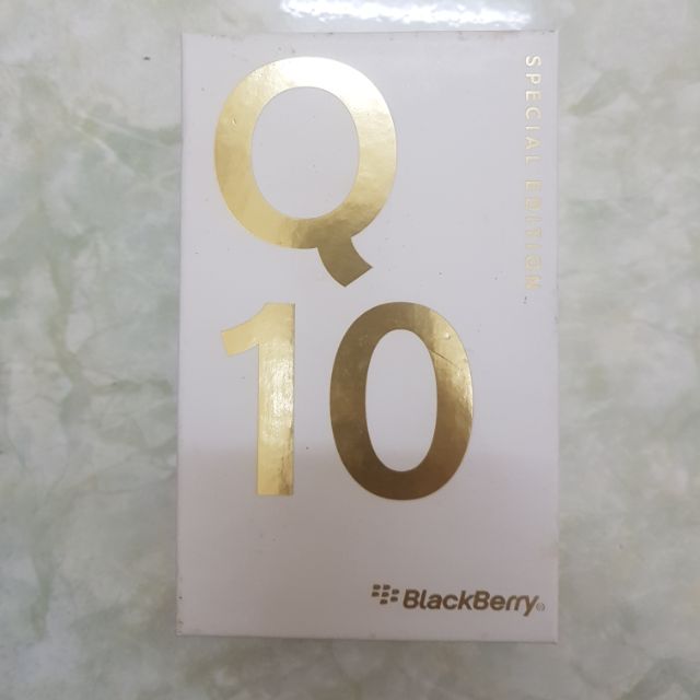 [LKBBZIN] Blackberry Q10 Gold box พร้อมอุปกรณ์ครบครัน ใหม่ในกล่อง