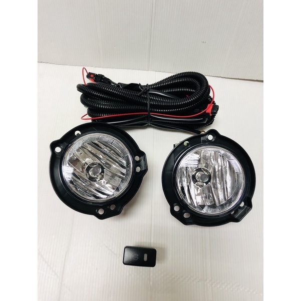 ตกแต่งบ้าน ไฟตัดหมอก สปอร์ตไลท์ TOYOTA AVANZA อแวนซ่า 2012 2013 2014 2015 2016 2017 2018 ส่งด่วน สั่งเลย