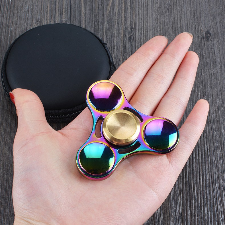 สปินเนอร์ fidget Spinner หลากลายแบบ 9 gears wheel Revolver UFO ลูกบาศก์ พร้อมส่ง ของเล่น ฟินๆ ฟิตเจ็ต ราคา ถูกที่สุด ดีลบีเคเค แกลเลอรีภาพที่ 3
