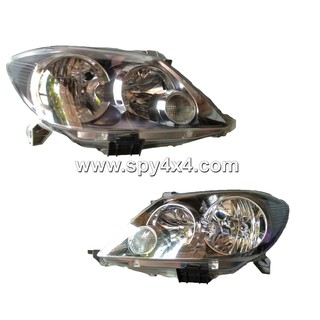 ไฟหน้า Toyota Fortuner 2004-2007 โคมดำ 1คู่ ข้างซ้าย+ขวา ยี่ห้อ TYC(ส่งฟรี)