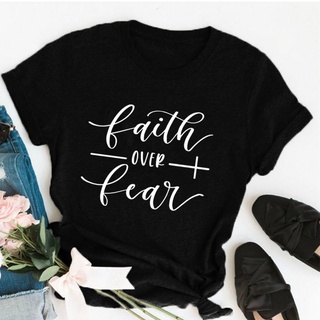 เสื้อยืด พิมพ์ลายกราฟิก Faith Over Fear Christian สไตล์วินเทจ สําหรับผู้หญิง