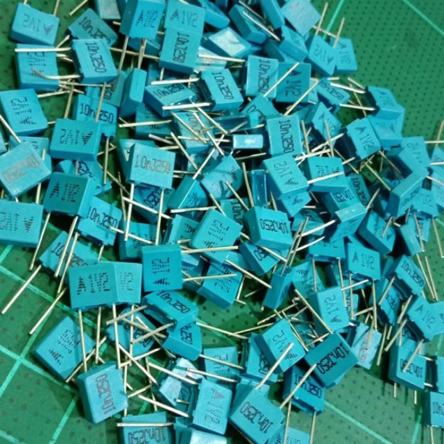 0.01UF 250V(103=10NF)Epcosสีฟ้า แท้-ใหม่ ขาห่าง5 มิล  แพ็ค50 ตัว 190 บาท