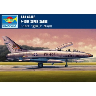 ทรัมเปเตอร์ 1/48 02840 F-100F Super Sabre Fighter