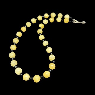 สร้อยคอ คาลซิโดนี สีเหลือง ประดับด้วย หินโมรา อาเกตดำ Yellow Chalcedony &amp; Black Agate Round Beads Necklace Jewelry