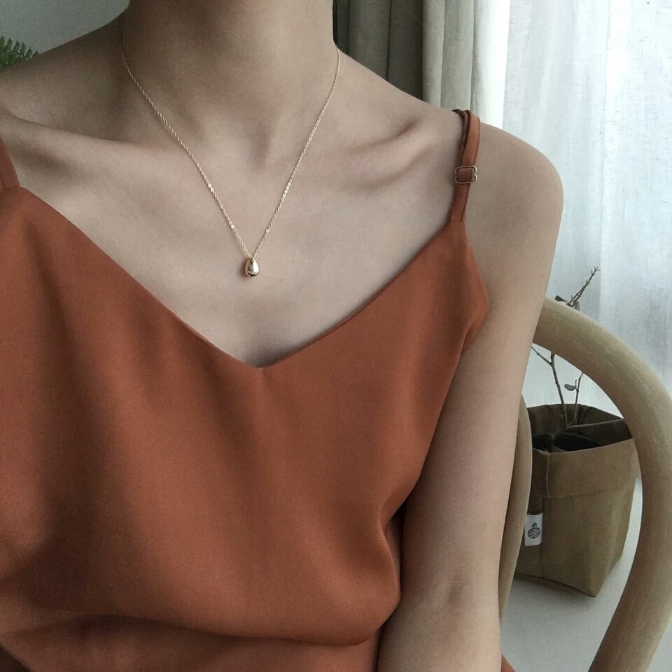 สร้อยคอ จี้หยดน้ํา สีทอง สีเงิน แบบเรียบง่าย สไตล์เกาหลี ให้เป็นของขวัญเพื่อน สําหรับผู้หญิง