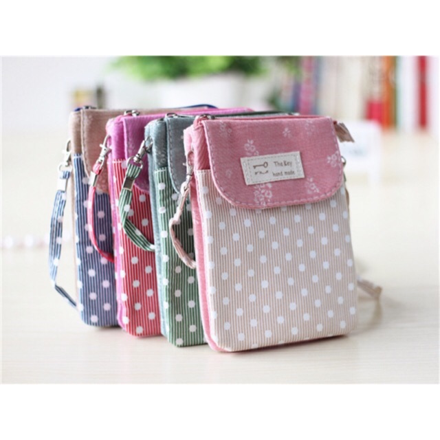 กระเป๋าสะพายข้าง ขนาด19x13.5x3.5cm. ใส่มือถือ ใส่เงิน ใส่สตางค์
