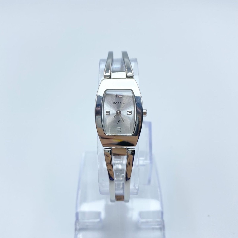 นาฬิกาผู้หญิงแบรนด์ FOSSIL รุ่น ES9645