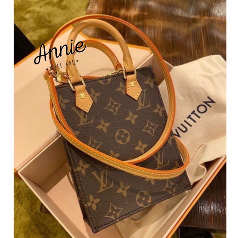 !! พร้อมส่ง !! กระเป๋าสะพายข้าง ทรงกล่อง L
