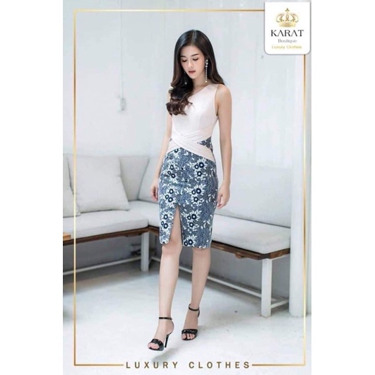 KARAT Boutique L เดรสสวยเรียบหรู