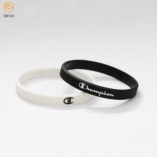 Champion สร้อยข้อมือยาง สร้อยข้อมือคู่ กำไลข้อมือซิลิโคน สไตล์กีฬา สีดำและสีขาว ลายตัวอักษร สำหรับผู้ชายและผู้หญิง