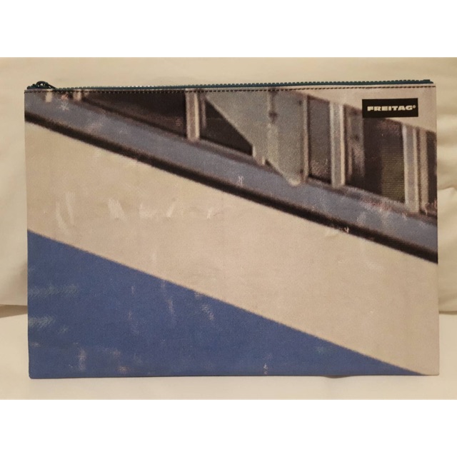 #FREITAG  #F08  #DEN