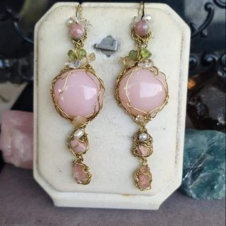 ต่างหูหินแท้สีธรรมชาติ (Natural Pink Opal(Rhodocosite(peridot/cherry quartz) งานแฮนเมด