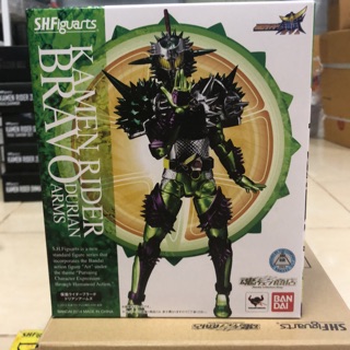 S.H.Figuarts kamen rider bravo durian arms