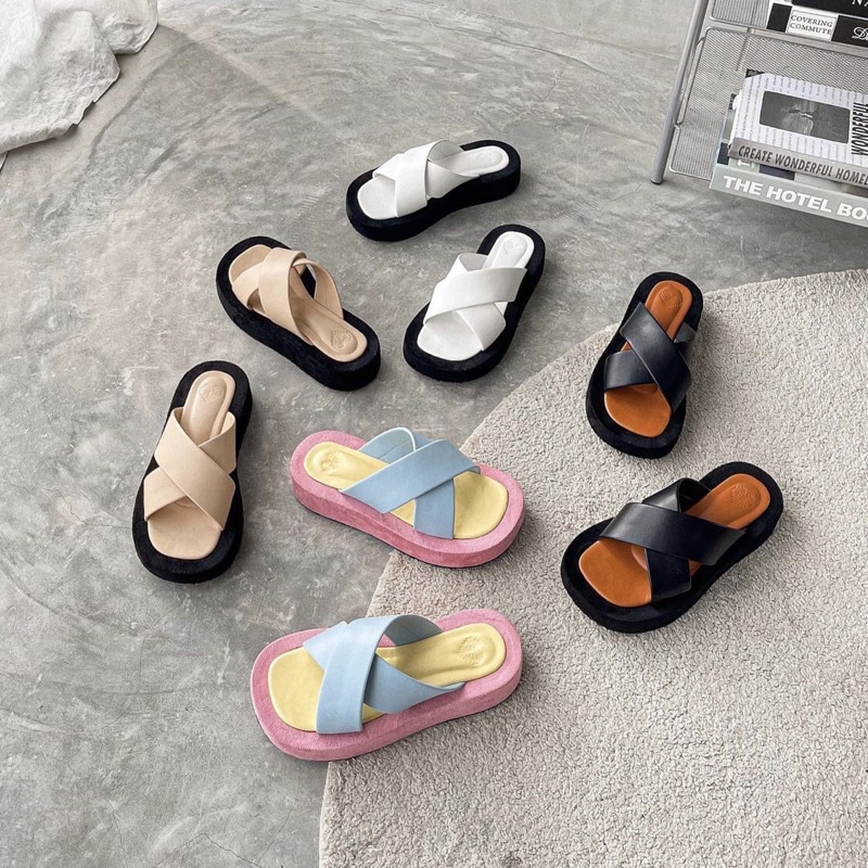 🍀 พร้อมส่งครบไซส์ค้าบ ~ รองเท้าเเตะสายเกาสุดฮอตทุกซีซั่น ส้นสูงกำลังดี 1.5นิ้ว รุ่นANYEONG ♡Justmychoo