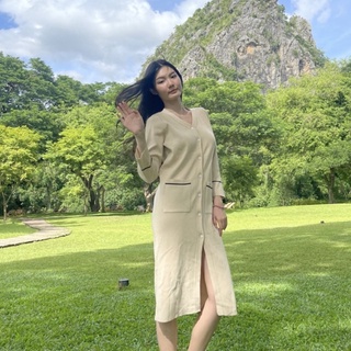 Dress everyday look knit dress เดรสเกาหลี เดรสไหมพรม ชุดหน้าหนาว เดรสไปเที่ยว ชุดไปเที่ยว ชุดไปคาเฟ่ เดรสดำ เดรสสีครีม