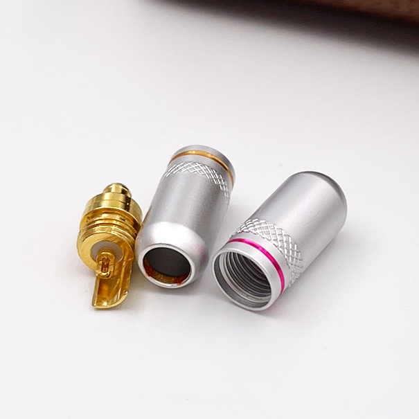 Sennheiser Sennheiser ie300 ie600 ie900 อะไหล่อัพเกรดสายเคเบิลหูฟัง ชุบทองแดงบริสุทธิ์ DIY