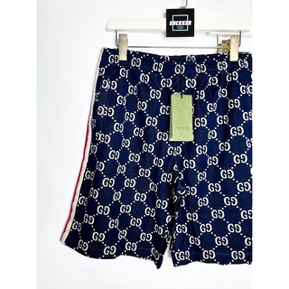 แนะนำสอบถามไซร์คงเหลือก่อนกดซื้อนะคะ กางเกงขาสั้น GUCCI GG Jacquard Shorts