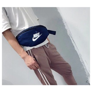 NIKE กระเป๋าวิ่งกระเป๋าสะพาย Travel Waist Bag