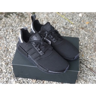 🔥ส่งฟรีems🔥ADIDAS N NMD R1 triple black⚫️⚫️  แท้💯💯💯