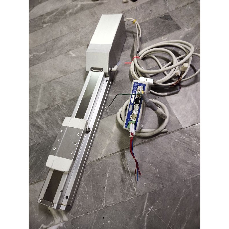 แกนสำเร็จ 💥SMC💥
11-LEFS32A-200B-R1AN1. 

ครบชุด สายยาว พร้อมคอนโทรล

ระยะใช้งาน : 200 mm.