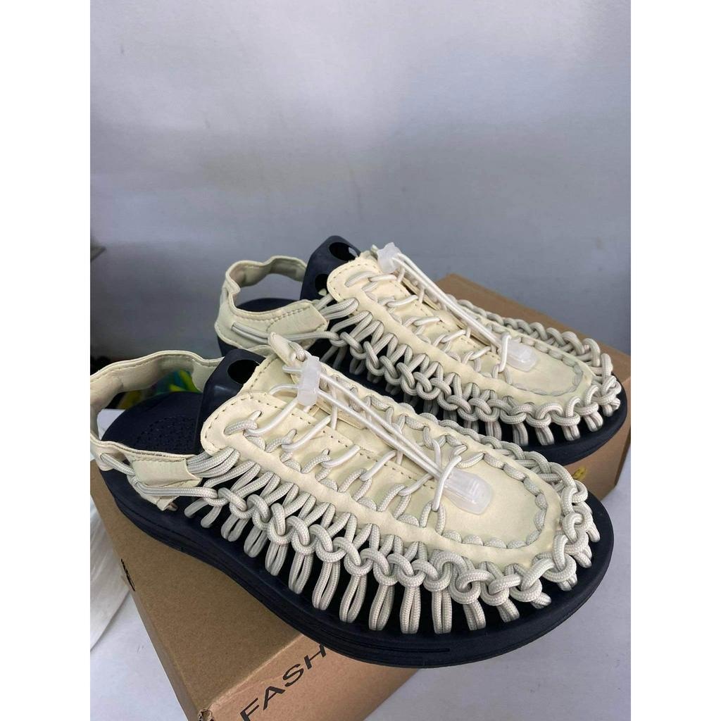 รองเท้า keen เพื่อสุขภาพ