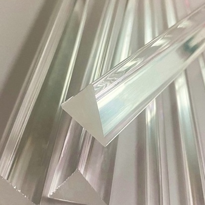 แท่งสามเหลี่ยม 8x8x10mm. ยาว 30cm. รางเดินไฟLED เส้นดาม เส้นเข้ามุม