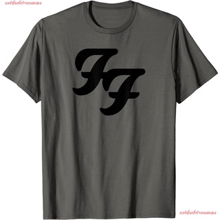 Foo Fighters Black Logo T-Shirt Foo Fighters ฟูไฟเตอส์ วงร็อค เสื้อยืดผู้หญิง เสื้อยืดผู้ชาย เสื้อยืดคอกลม เสื้อยืดพิมพ์