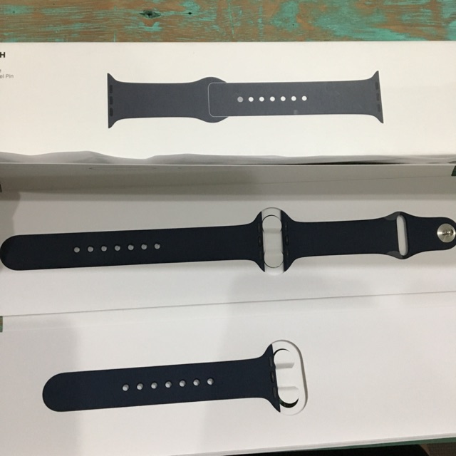 สาย Apple Watch 38mm Sport Band สีมิดไนท์บลู สินค้ามือสอง ของแท้ สินค้าฝากขาย ไม่ผ่านการใช้งาน