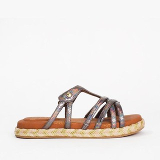 HEXA รองเท้าส้นเตี้ย 1 นิ้ว รุ่น  LUNA Gladiator Sandal (ลูน่า รองเท้าแตะสวม ทรงกลาดิเอเตอร์) สีเงิน