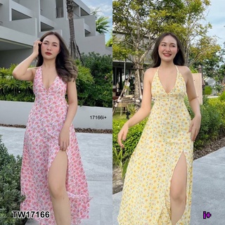 TwinsShopVip💗พร้อมส่ง TW17166 แม็กซี่เดรสสายเดี่ยวผูกคอเว้าหลังลายดอกไม้  One-shoulder maxi dress with halter