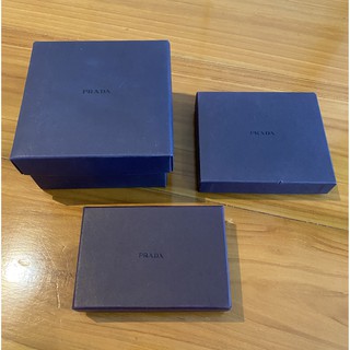 กล่องกระดาษ PRADA (แบบบาง)