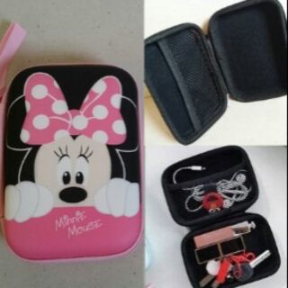 กล่องซิป ใบใหญ่ ใส่ powerbank หูฟัง อุปกรณ์ DIY สำหรับพกพา ลาย Minnie mouse มินนี่เม้าส์ ขนาด 4x5x1.5 นิ้ว