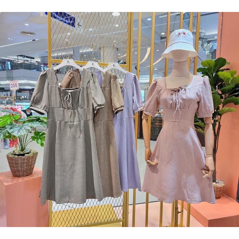 ชุดเดรสป้ายประดับ มือ1 สีชมพู pradap