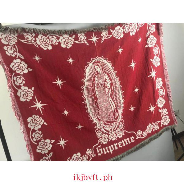 Fake supreme blanket sales