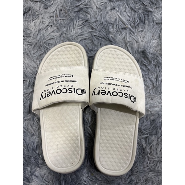(ร้านนี้ส่งฟรี) รองเท้าแตะ Discovery สีขาว เบอร์ 35.5