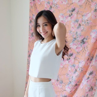 White crop