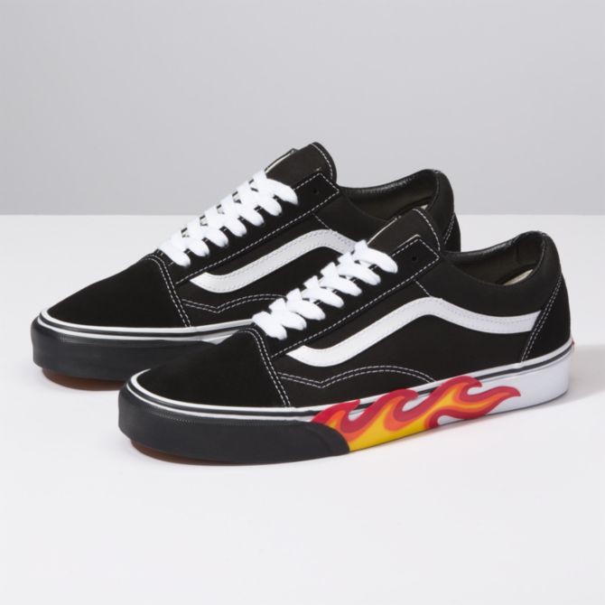 (พร้อมส่ง) รองเท้า Vans Old Skool Flame Cut Out