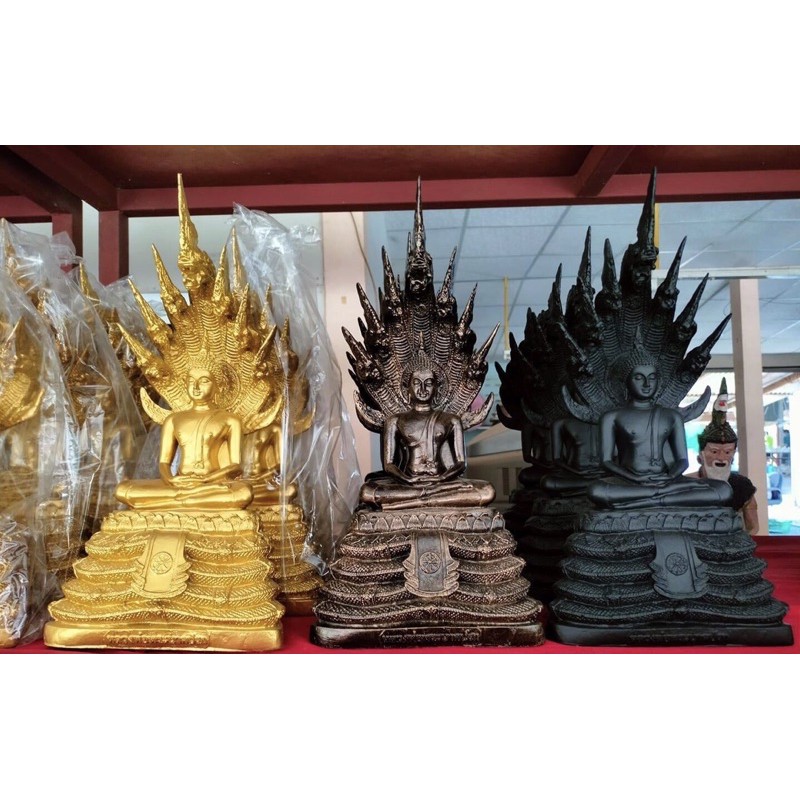 พระนาคปรก หล่อจากแร่เหล็กน้ำพี้แท้100%ขนาดหน้าตัก 6 นิ้ว ,สูง 14.5นิ้ว