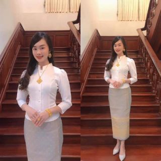 เสื้อไหมลาว ส่งตรงจากเวียงจันทน์ สวยเรียบหรูดูไฮ
#งานสวยงานเนี๊ยบ งานเป๊ะใส่แล้วปัง