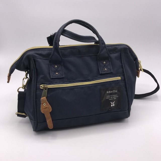 Anello Boston 2 Way Shoulder Bag Mini สี Navy มือ 2 สภาพ 95% ค่ะ สภาพใหม่ ของแท้ แน่นอน