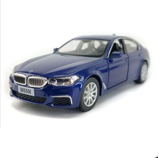 1:36 bmw m 5 m 550 i โมเดลรถยนต์โลหะอัลลอย jc 011