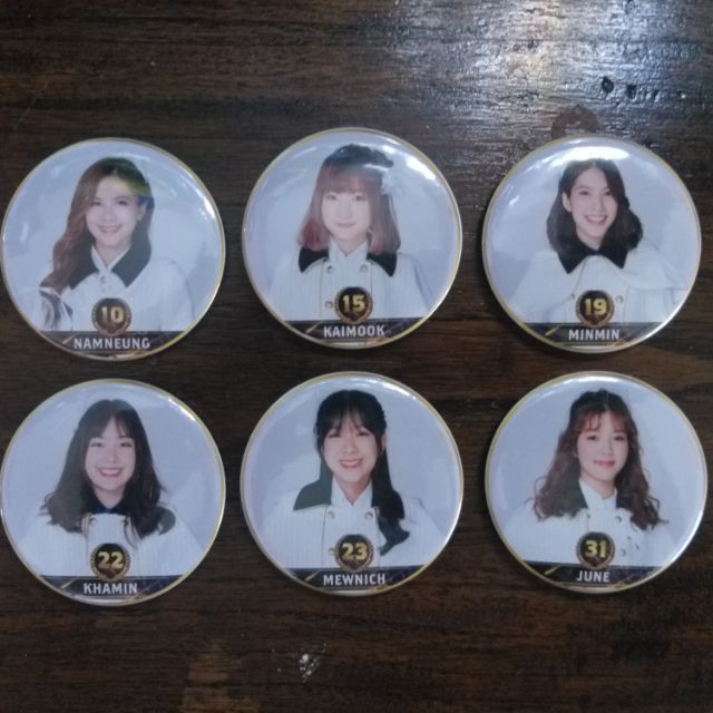 เข็มกลัดเลือกตั้ง BNK48