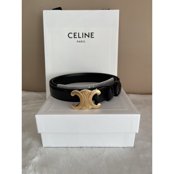 NEW เข็มขัด celine รุ่นฮิตมาก size 80 ส่งฟรี
