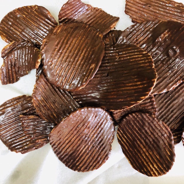 มันฝรั่งทอดกรอบเคลือบดาร์กช็อคโกแลต/Chocolate Mint/Raspberry ทำสดใหม่ทุกออเดอร์!