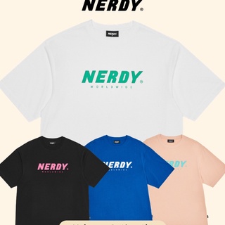 เสื้อยืดผ้าฝ้ายพิมพ์ลายแฟชั่นNerdy เสื้อยืดแขนสั้น ผ้าฝ้าย พิมพ์ลายโลโก้ ขนาดใหญ่ ใส่สบาย สําหรับผู้ชาย และผู้หญิง