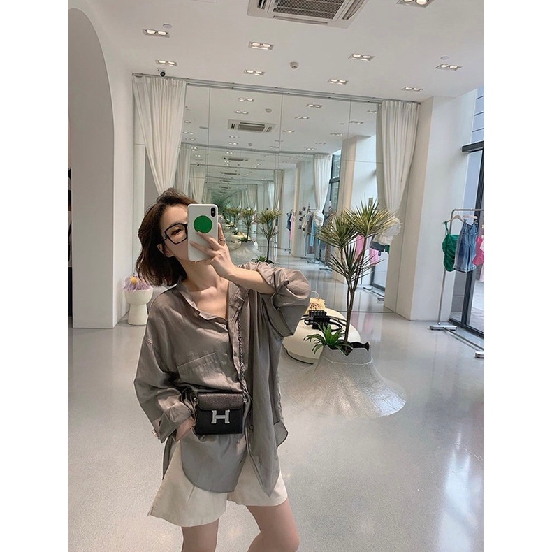 ❤️‍🔥SMD2858❤️‍🔥  เสื้อคลุมทรงเชิ้ตเเขนยาวสไตล์แฟชั่นเกาหลี มีกระดุม สีเทา/ สีขาว / สีเขียว ฟรีไซส์พร้อมส่ง - รูปที่ 2