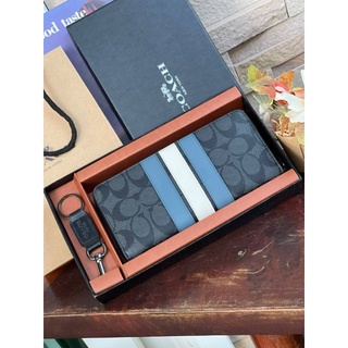 🎊💖🌇🚜@1,350.-📍(ลดพิเศษ 7 %) 💯 🛒🛒Big Discount 2022🛒🛒COACH BOXED 2-IN-1 LONG WALLET GIFT SET IN SIGNATURE